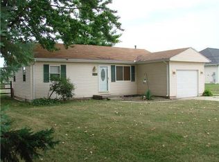 4053 Brown Rd, Oregon, OH 43616