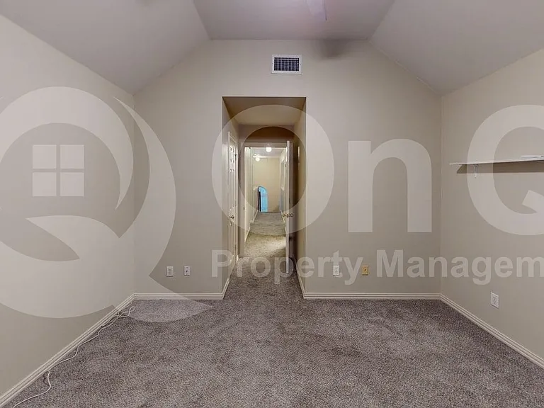 923 Granview Dr — Photo 18