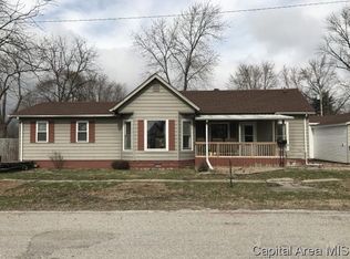 212 E Jefferson St, Girard, IL