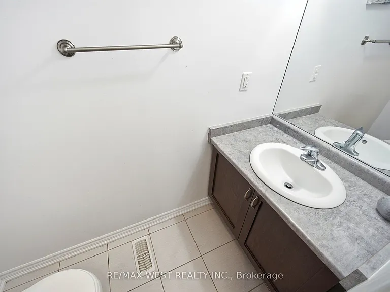 26 Hines St — Photo 19