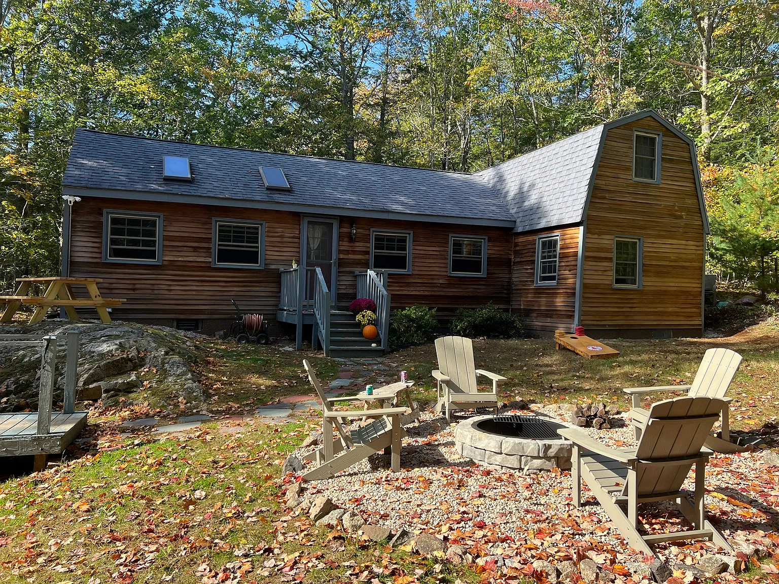 3 bed, 976 sqft, $3,000 — Photo 1