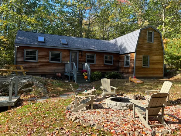 115 Log Cabin Rd, Kennebunkport, ME 04046