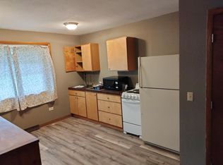 100 Harrison St #4, Lewiston, MN 55952