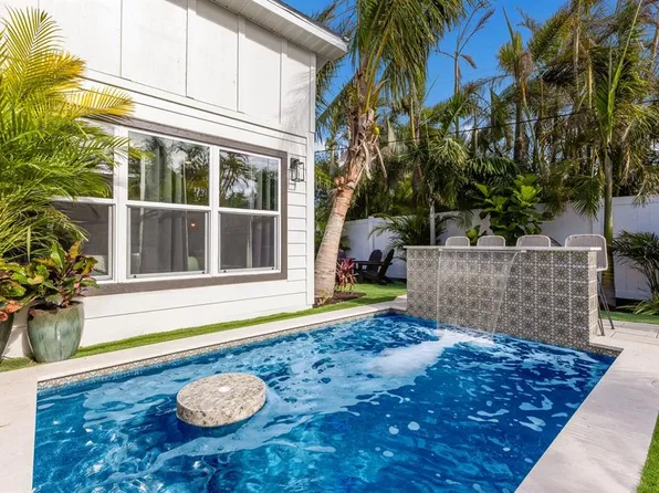 213 83rd St East Villa - Unit A, Holmes Beach, FL 34217