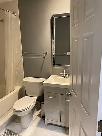 121 Salem St #2C — Photo 43