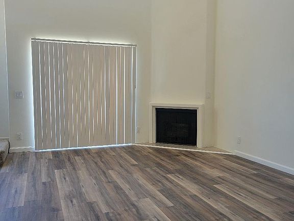 2nd image of 11027 Aqua Vista St APT 4