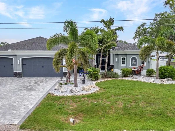 18483 Hottelet Cir, Port Charlotte, FL 33948