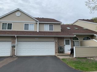 3209 Pecks Woods Turn, New Brighton, MN 55112