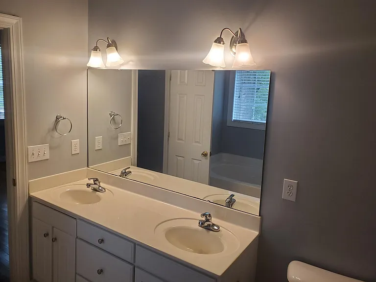 3705 Margrave Rd — Photo 7