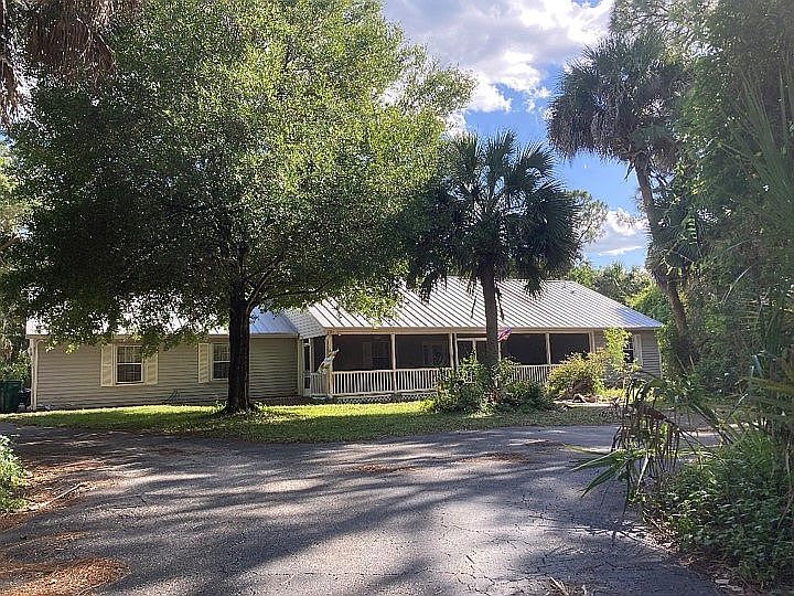 1st image of 5105 Laguna Vista Dr