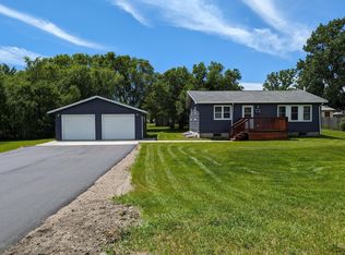 460 5th St NE, Perham, MN 56573