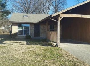 27 Terri Lynn Ln #B, Collinsville, IL