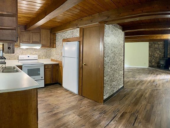 5th image of 499 Ookpik Way
