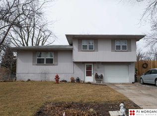 850 N 4th St, Springfield, NE 68059