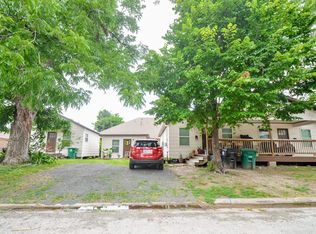 1413 Egypt St, Houston, TX 77009