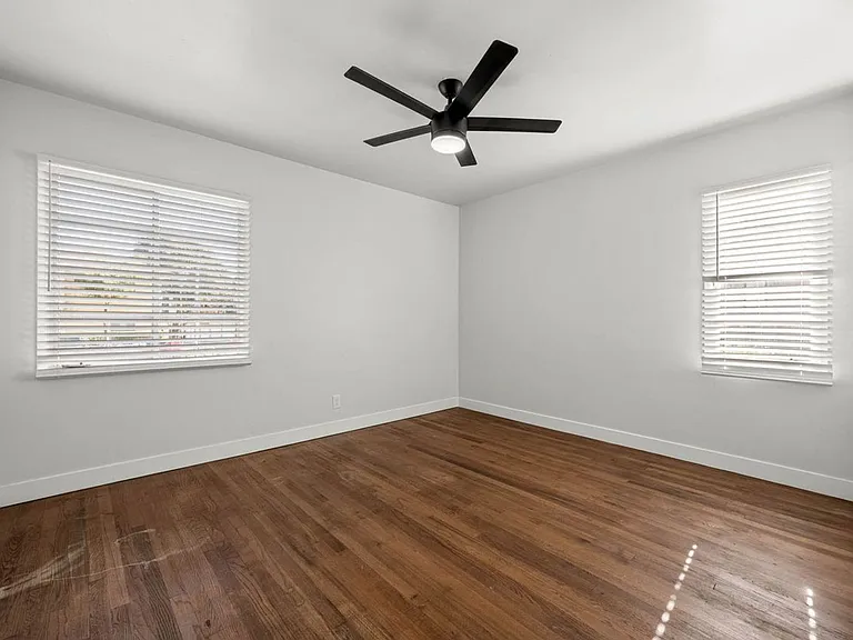 4320 Santa Rosalia Dr #AA — Photo 11