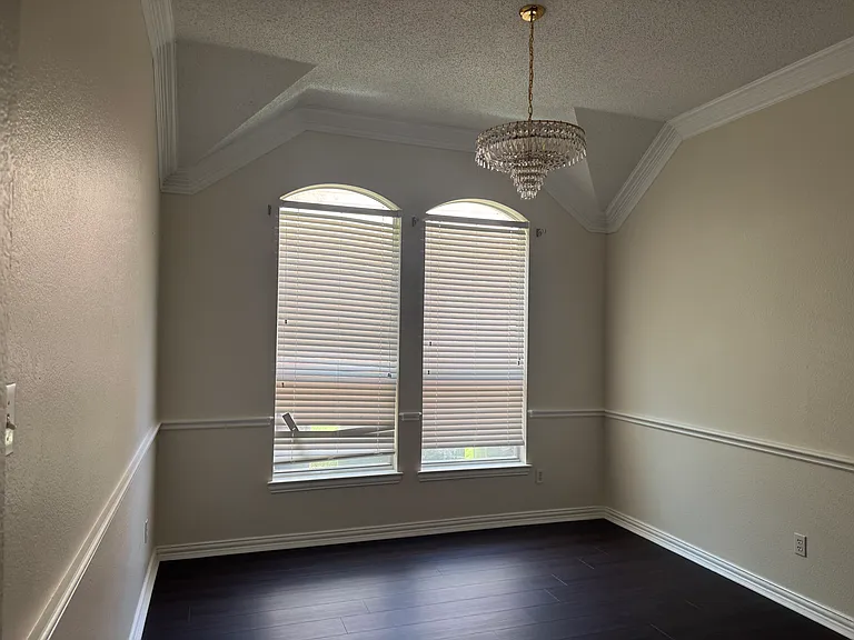 2306 Denham Dr — Photo 19