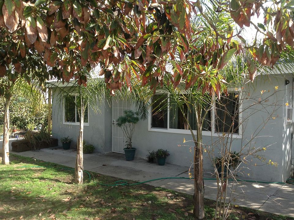 2nd image of 790 Cypress Ave