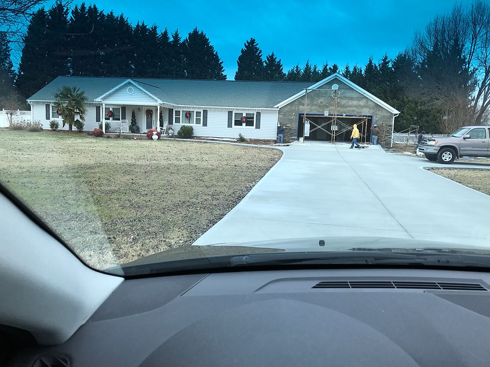 1st image of 4505 Fence Dr