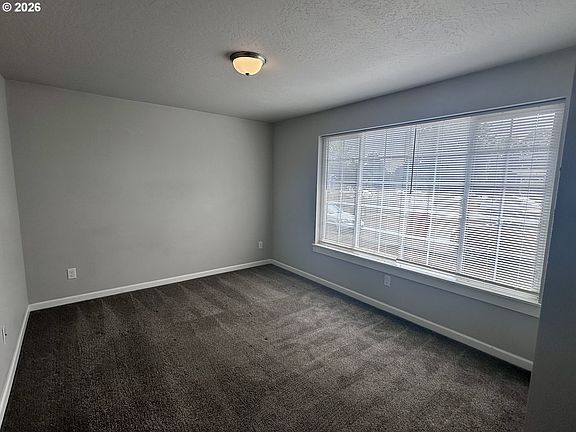 3rd image of 374 Nursery Ct