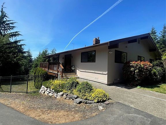2nd image of 2151 Raymond-South Bend Road
