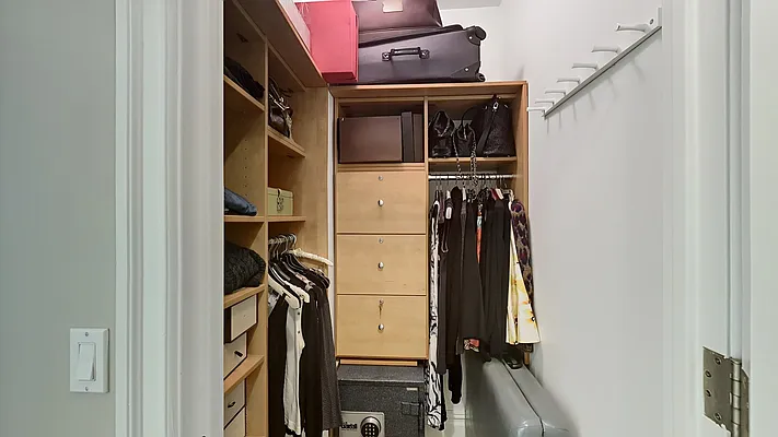 Sold by JB Mac Real Estate Inc. | media 24