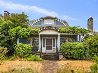 4321 Densmore Ave N, Seattle, WA