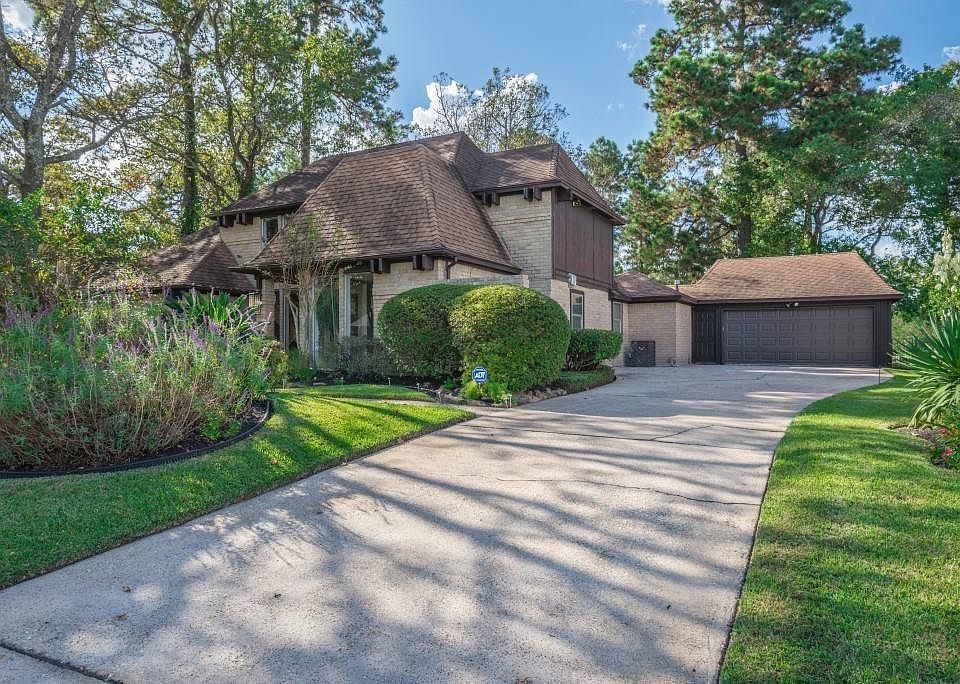 1st image of 20411 Woodsong Ct