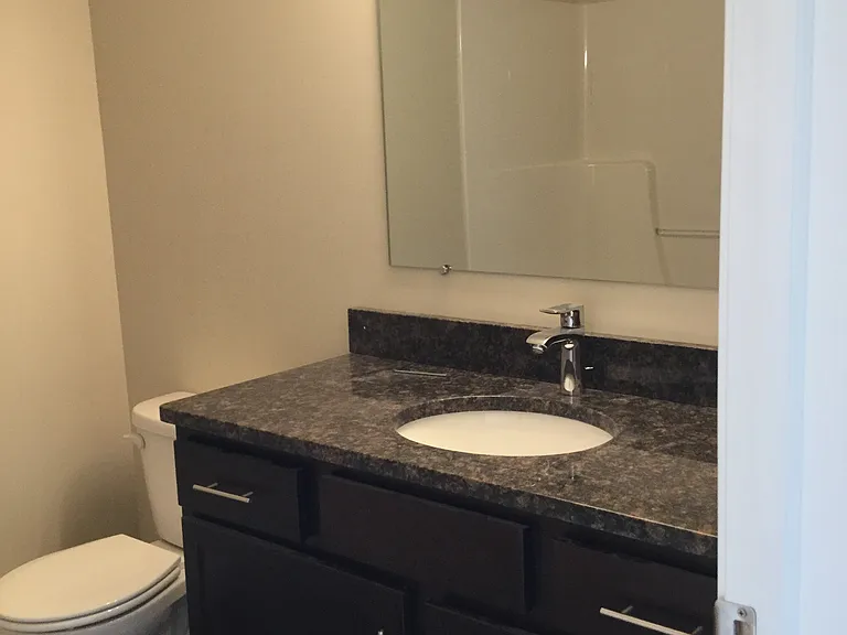 1612 C St SW #5 — Photo 11