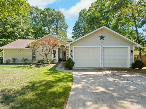 220 Catoosa Blvd, Fairfield Glade, TN 38558