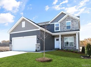 2338 Reiff Dr, Florissant, MO 63031