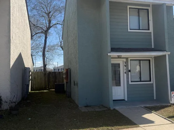 3914 Venetian Cir, Panama City, FL 32405