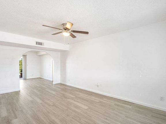 5th image of 513 53rd St SW