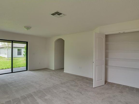 4th image of 4669 Manica Dr