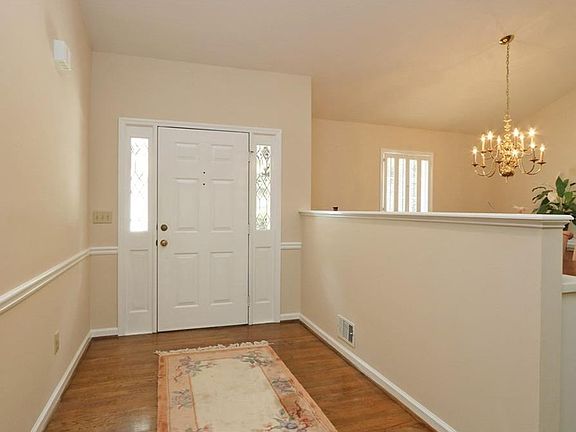 4th image of 2731 Zachary Lake Dr SW