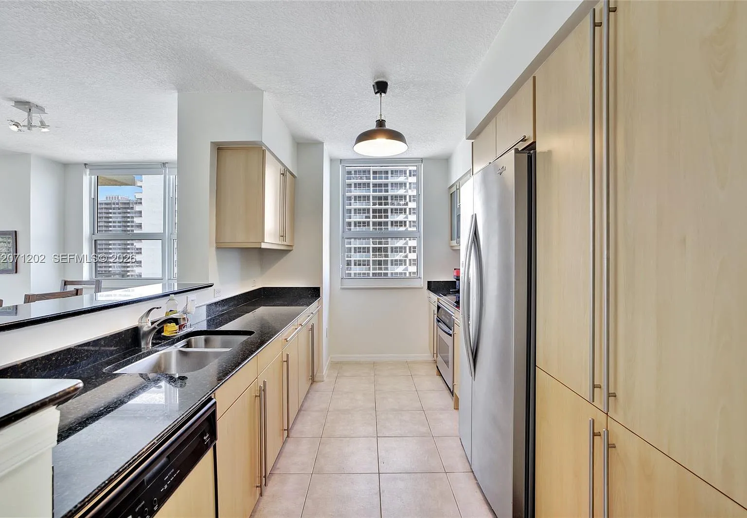 2080 Ocean Drive Condo — Photo 4