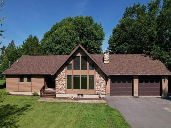 381 Lakeshore Dr, Norwood, NY 13668