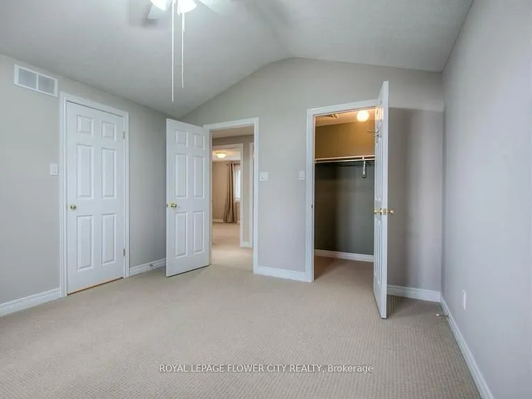 308 Pineland Pl — Photo 18