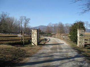 1189 Hunting Country Rd, Tryon, NC 28782