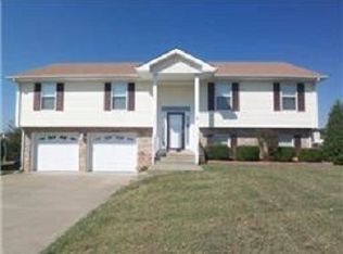 2565 Emerald Ct, Clarksville, TN 37042