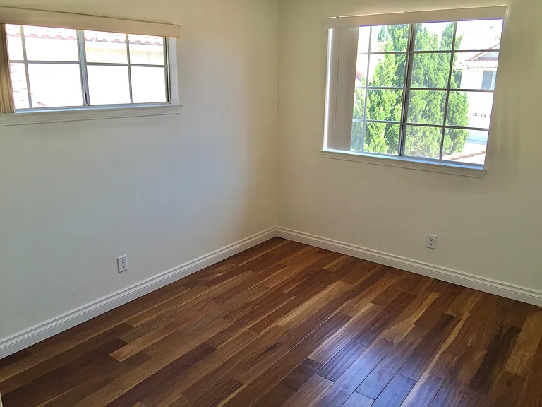 12021 Falcon Crest Way — Photo 13