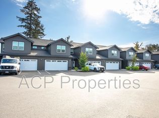1164 Grover St UNIT 2, Lynden, WA 98264