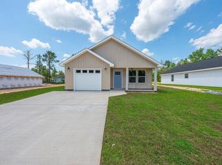 5428 Bayleaf Dr, Crestview, FL 32539