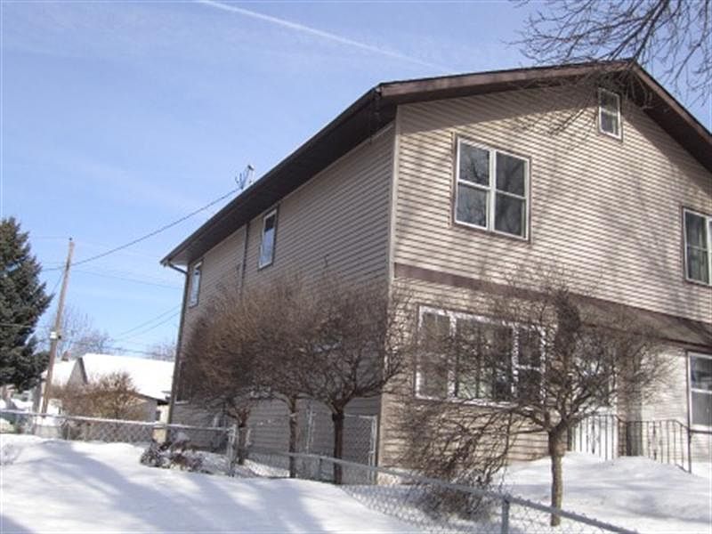 2nd image of 1635 Fremont Ave