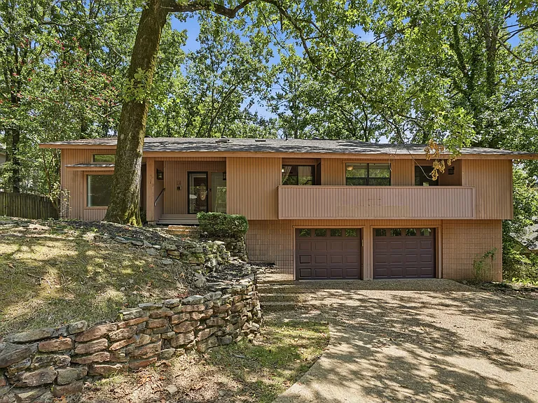 3 Catina Ct — Photo 44