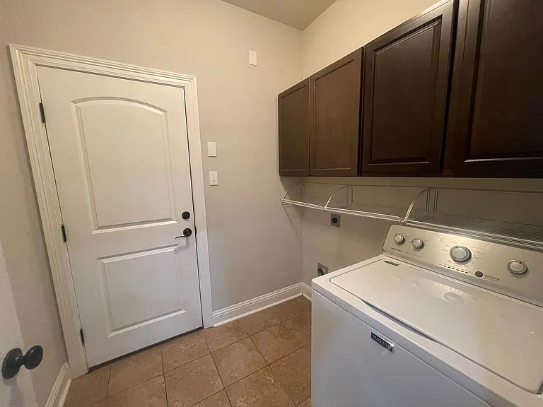624 Riverscape Dr — Photo 14