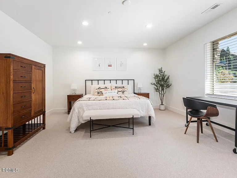 5310 N Lauralwood St — Photo 38