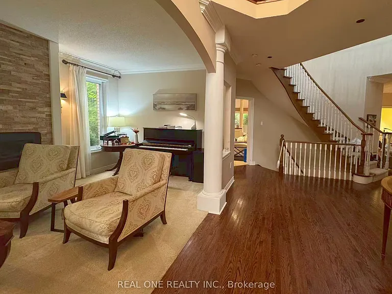 2361 Silverwood Dr — Photo 6
