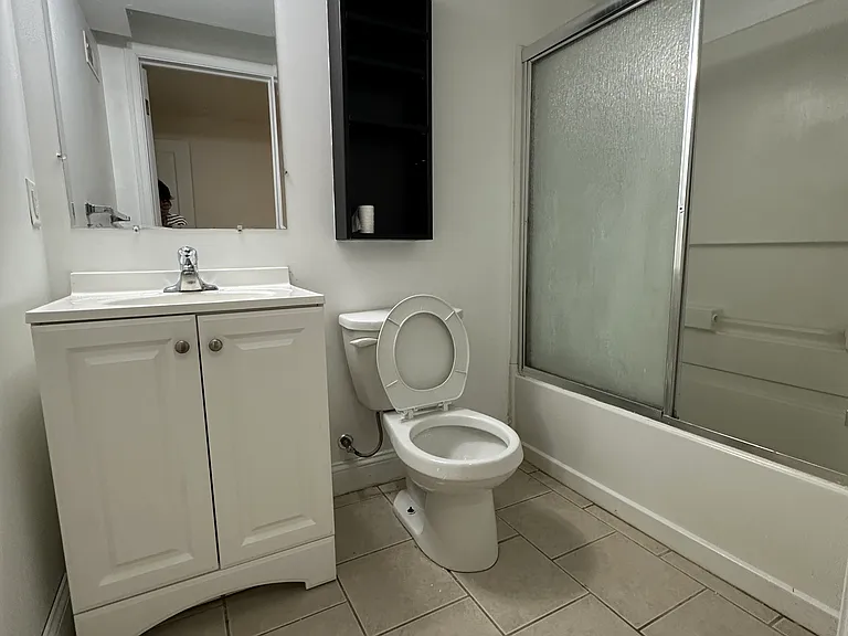 1935 N Gratz St #1 — Photo 14