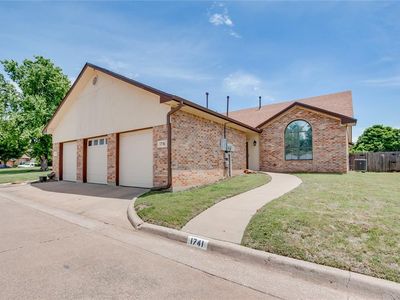 1741 Lionsgate Cir, Bethany, OK, 73008